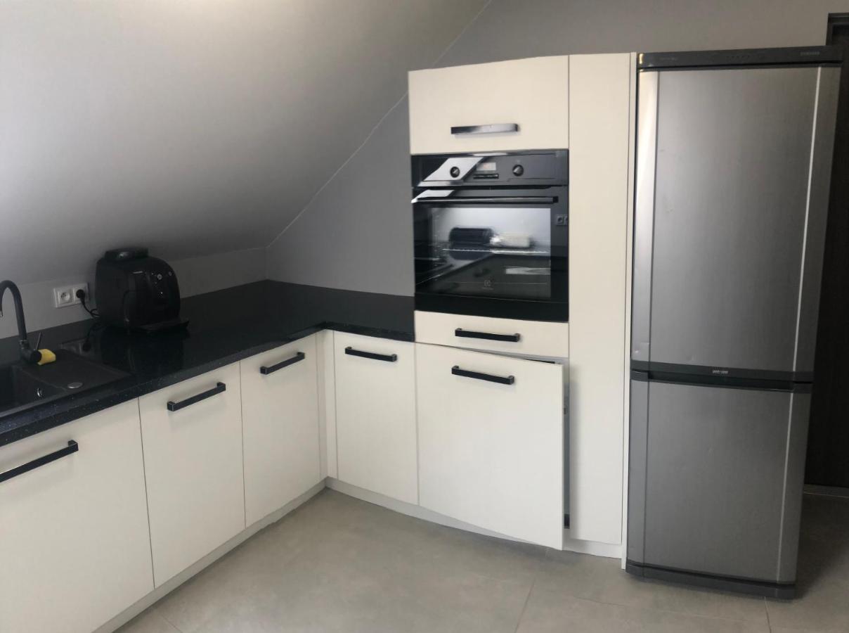 Klimatyzowane Apartamenty I Pokoje Przy Targach Kielce Eksteriør billede